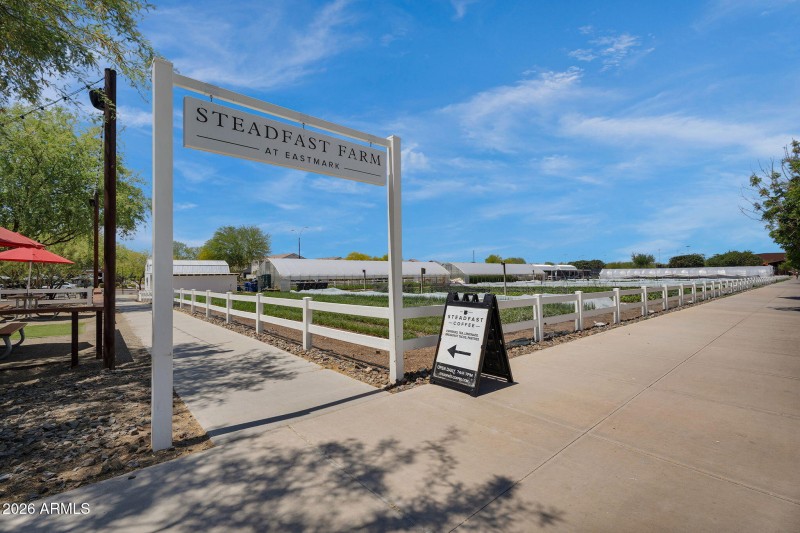community farm and diner