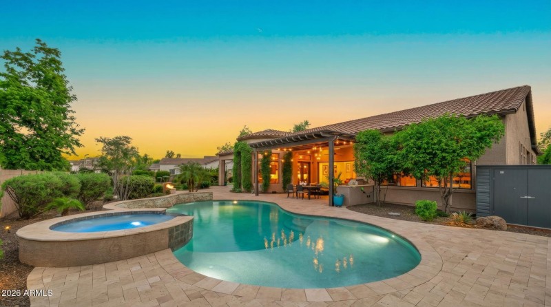 Baja Shelf in Pool