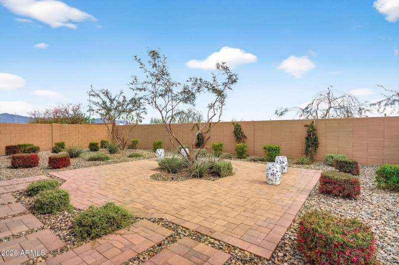 45-web-or-mls-669965 Dutchman Dr