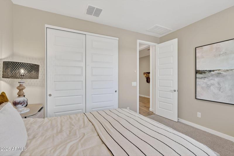 31-web-or-mls-309953 Dutchman Dr
