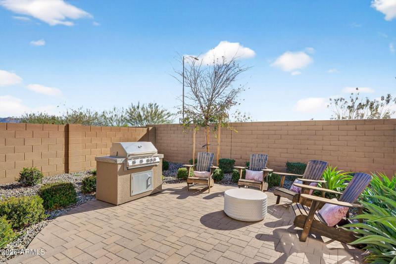 42-web-or-mls-699953 Dutchman Dr