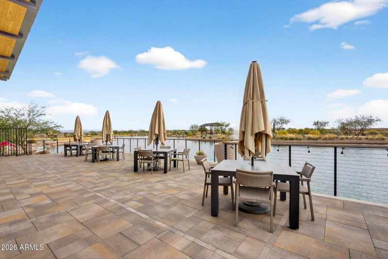 72-web-or-mls-769953 Dutchman Dr