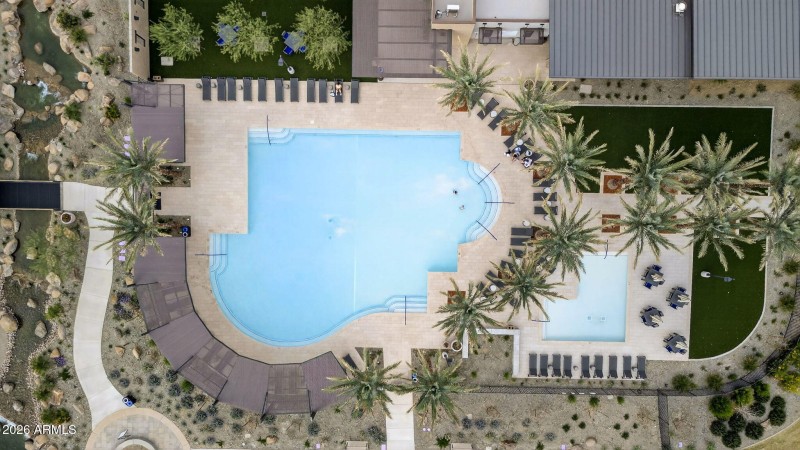 83-web-or-mls-269953 Dutchman Dr