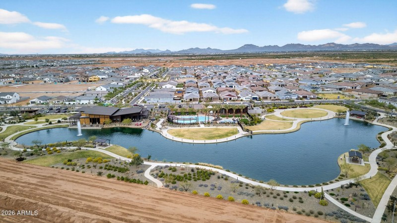 86-web-or-mls-259953 Dutchman Dr