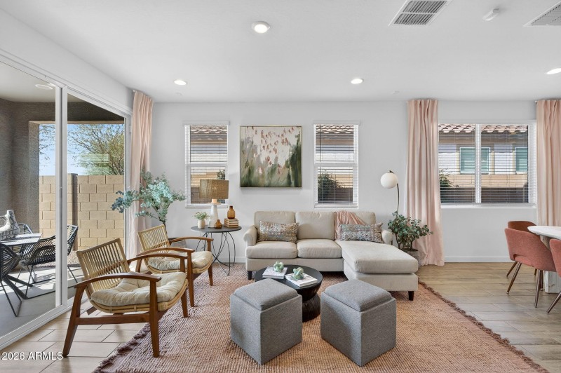 6-web-or-mls-20E Barrel Race Rd