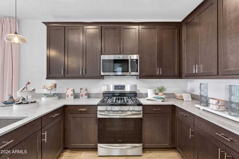 19-web-or-mls-15E Barrel Race Rd