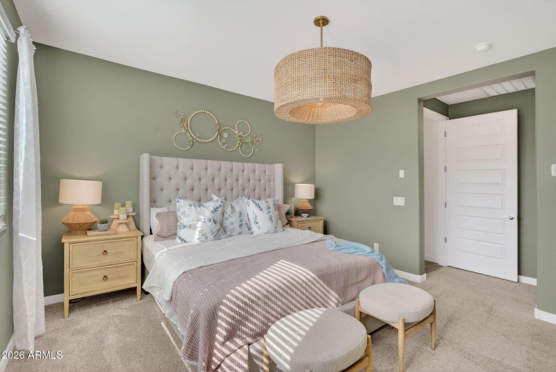 25-web-or-mls-38E Barrel Race Rd