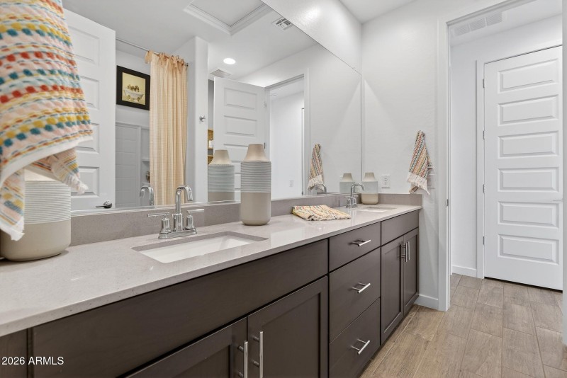 42-web-or-mls-31E Barrel Race Rd