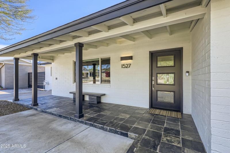 06 Exterior Front Entry