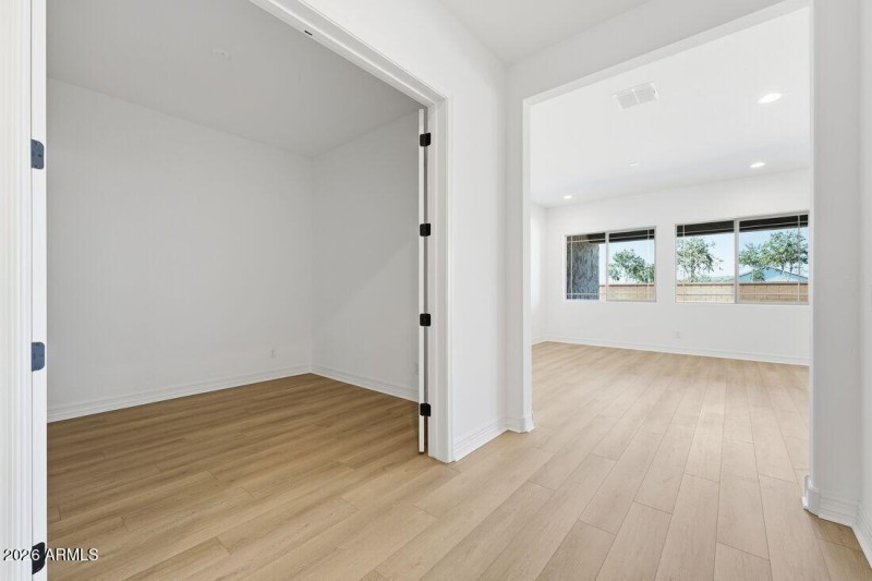 hj-az-phoenix-legado-landmark-cambridge-