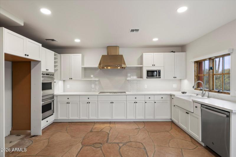 itchen With Modern Finishes