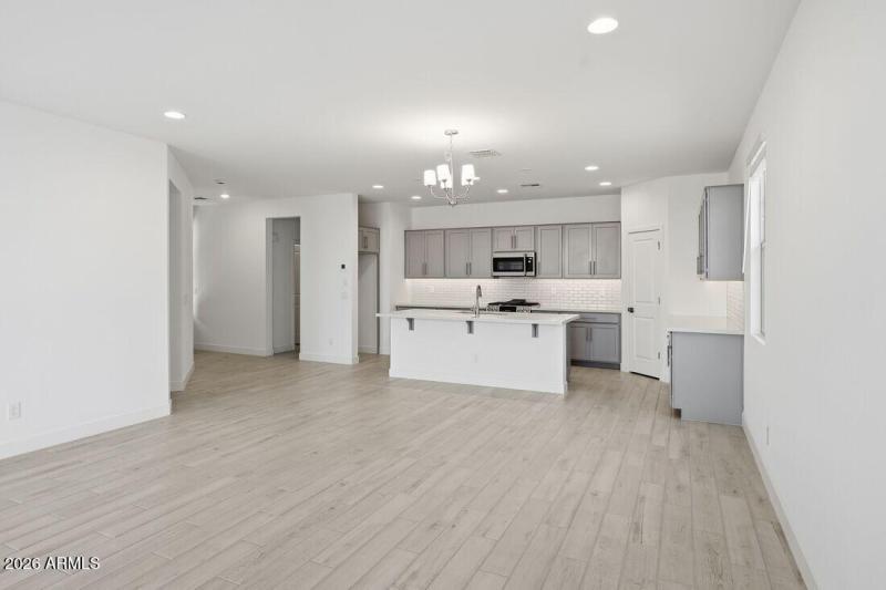 hj-az-phoenix-parkside-rio-vista-35-1-lo