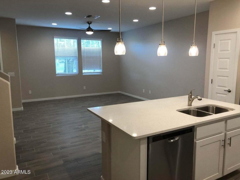 20220205151036017533000000-o