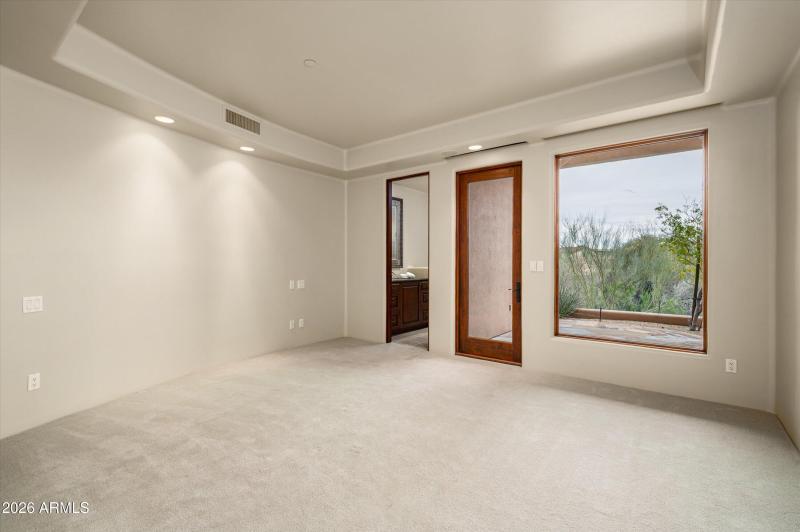 Main Level Guest Suite