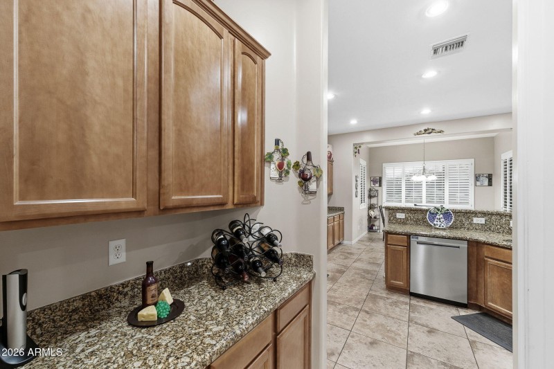 022___1104 N Mountain Rd