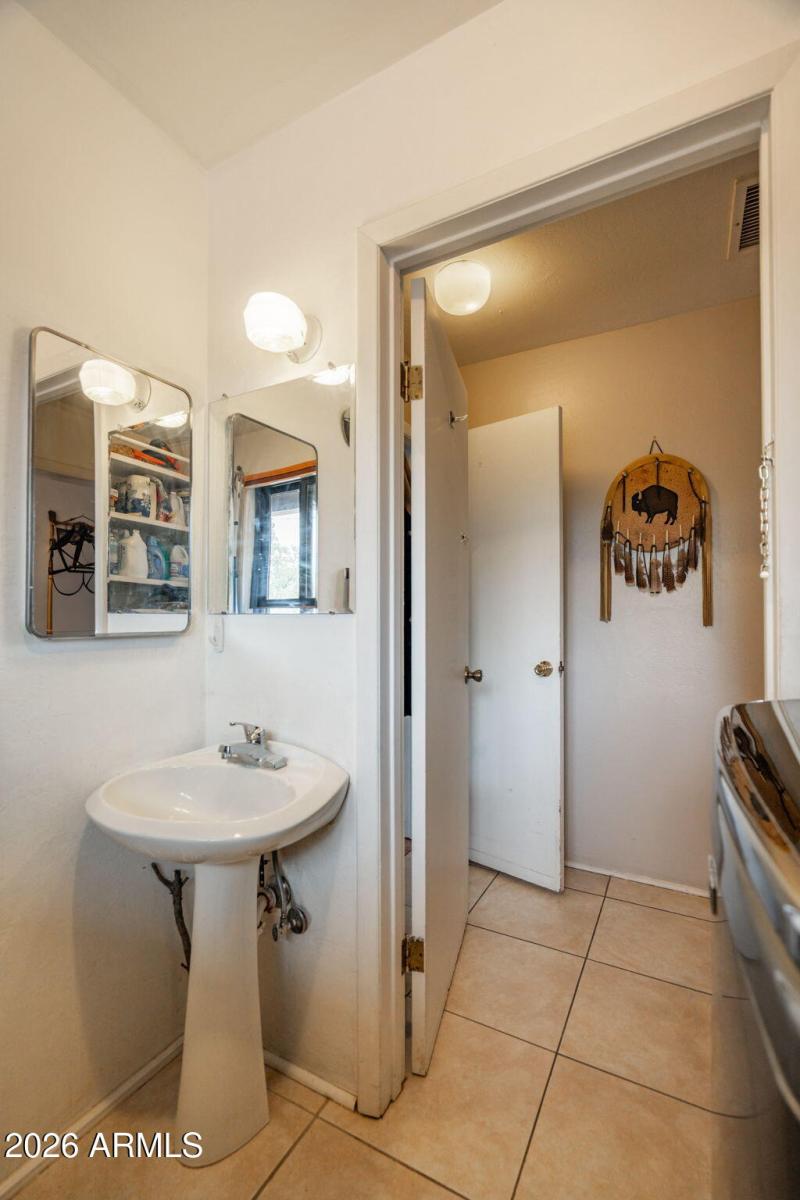 43-web-or-mls-80-juniper-dr