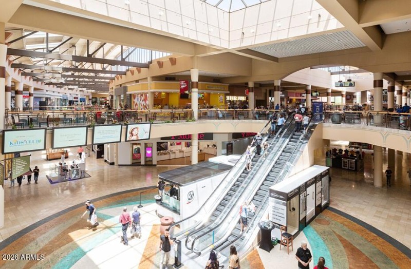 Monte Superstition springs Mall