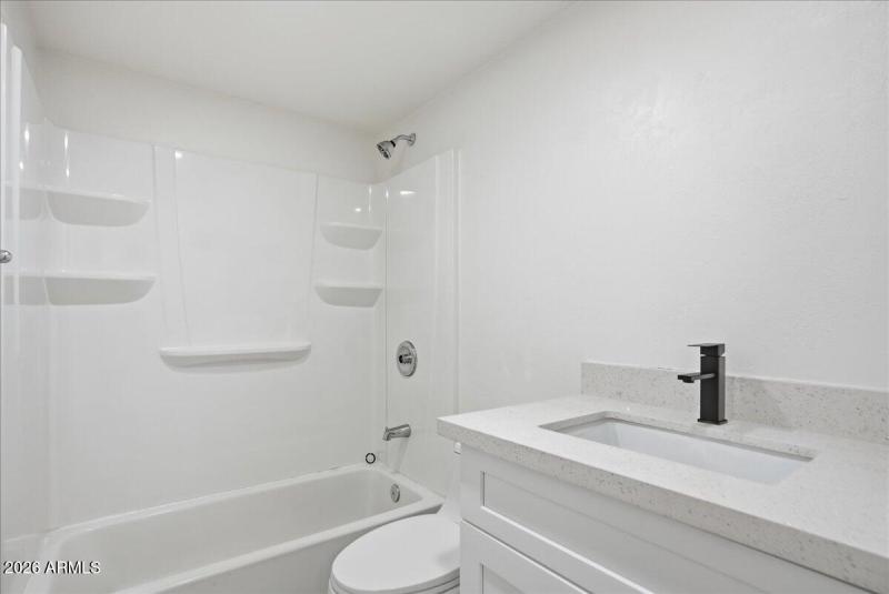 2nd Bathroom