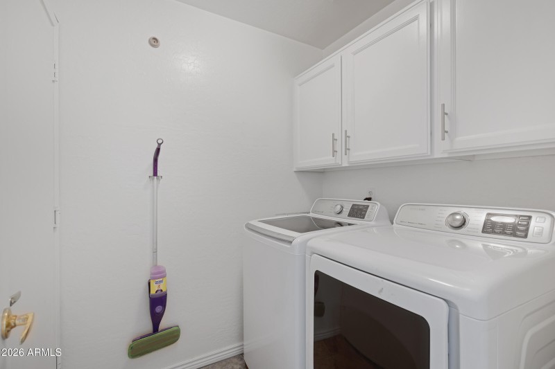 1248 E Briarwood Terrace-35