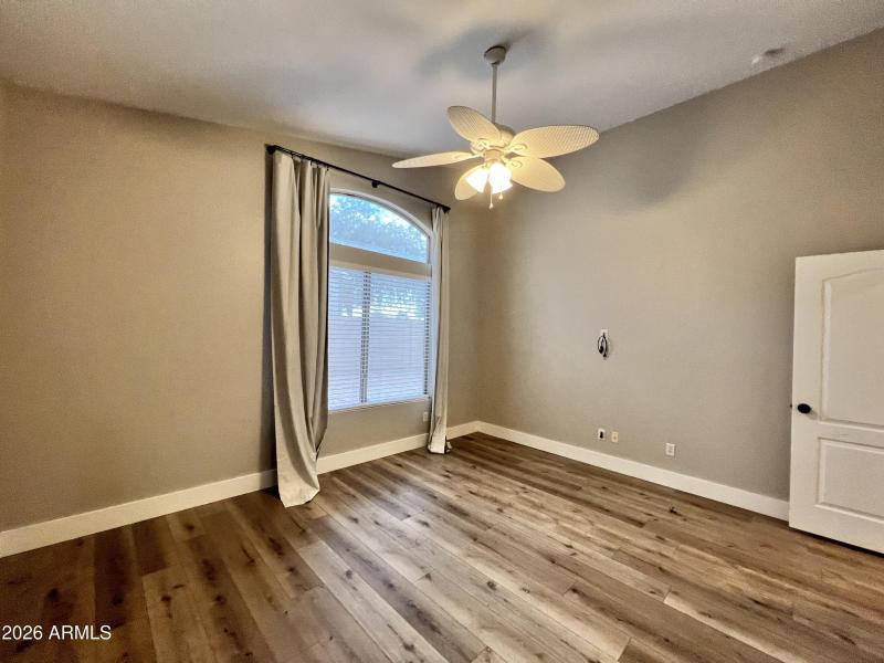 16962833887baee50b30a8429e911b0c1df3ddc7