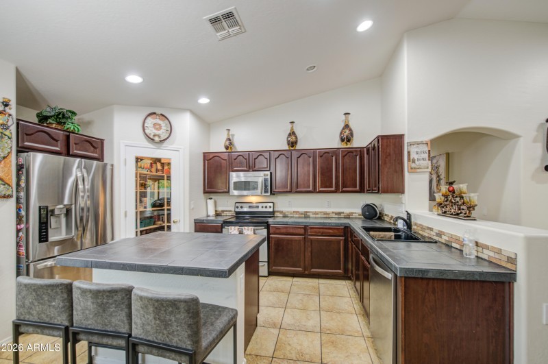 Kitchen 6