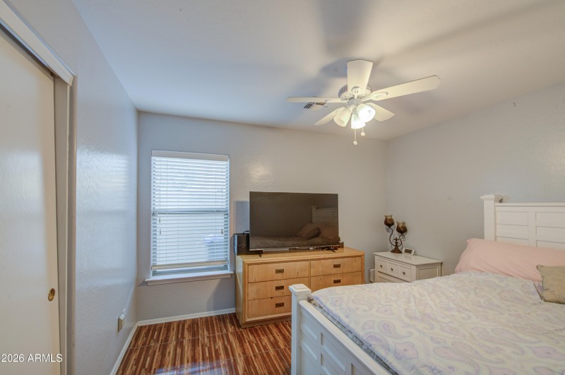 Bedroom 3-pic 1