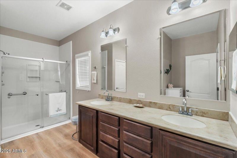 30-Primary Bathroom Vanity