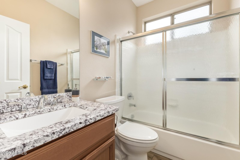 28 Guest Bath