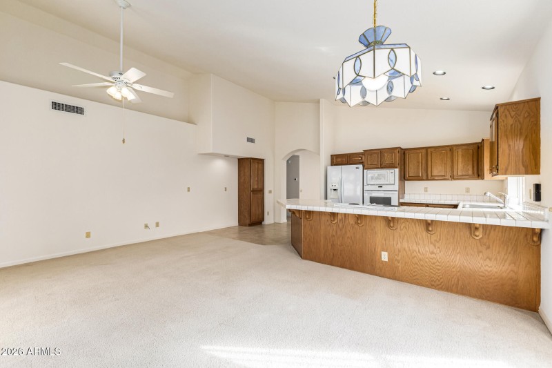 15 Breakfast Nook & Bar