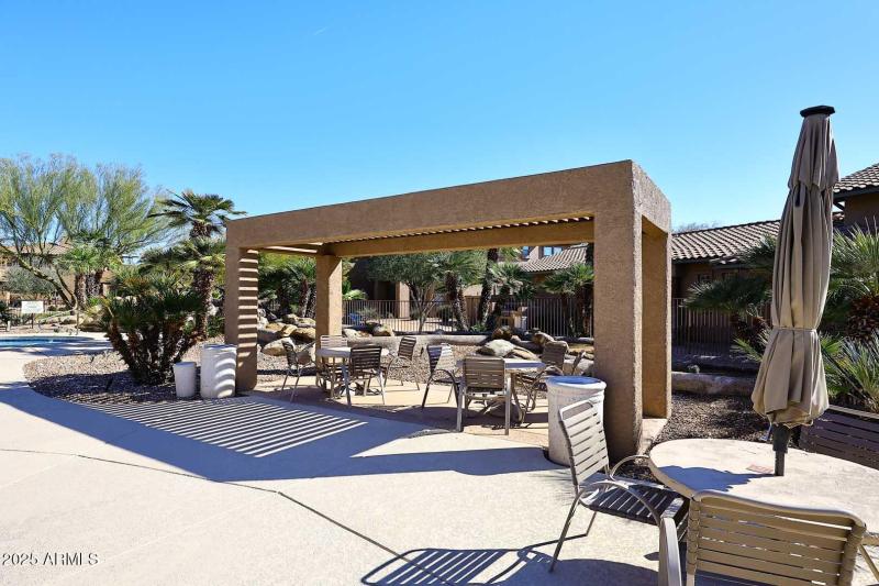 Mirage Crossing-Community Ramada