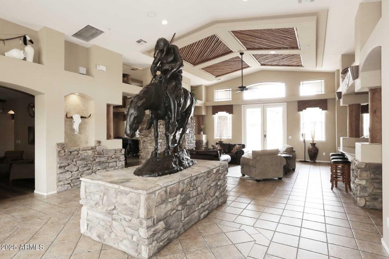 Mirage Crossing-Clubhouse-Interior