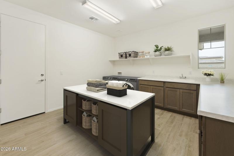 LAUNDRY ROOM / HOBBY ROOM