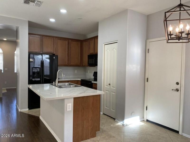 8642B107-0498-4D1B-A7B2-0742B5DE8A0A_1_1