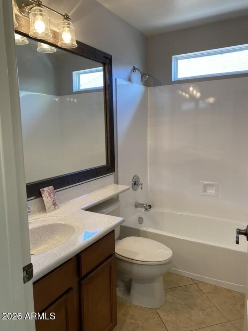 C7A83DC1-93D6-4EAF-A3AF-60F23FE71F68_1_1