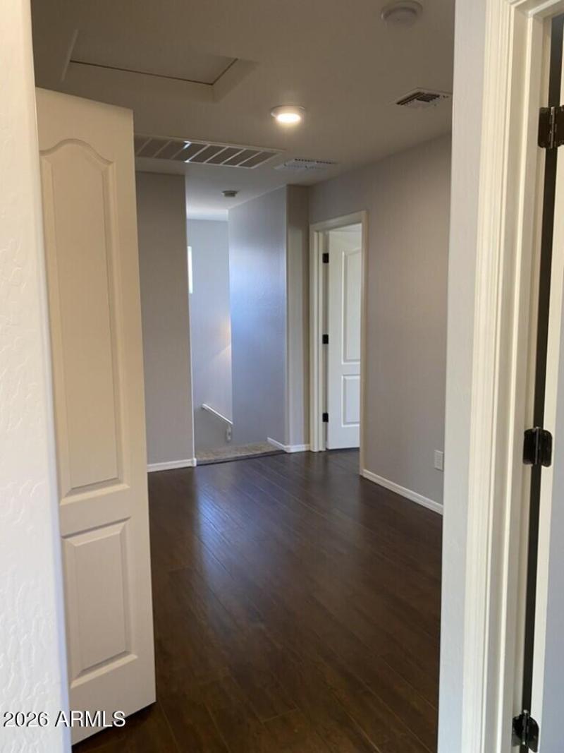 8D9F1AAC-8B84-4291-9E96-855F612EF7DC_1_1