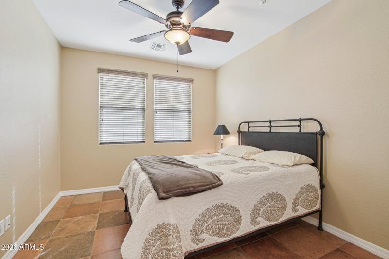 18-web-or-mls-N 129th Ln-S1202-018