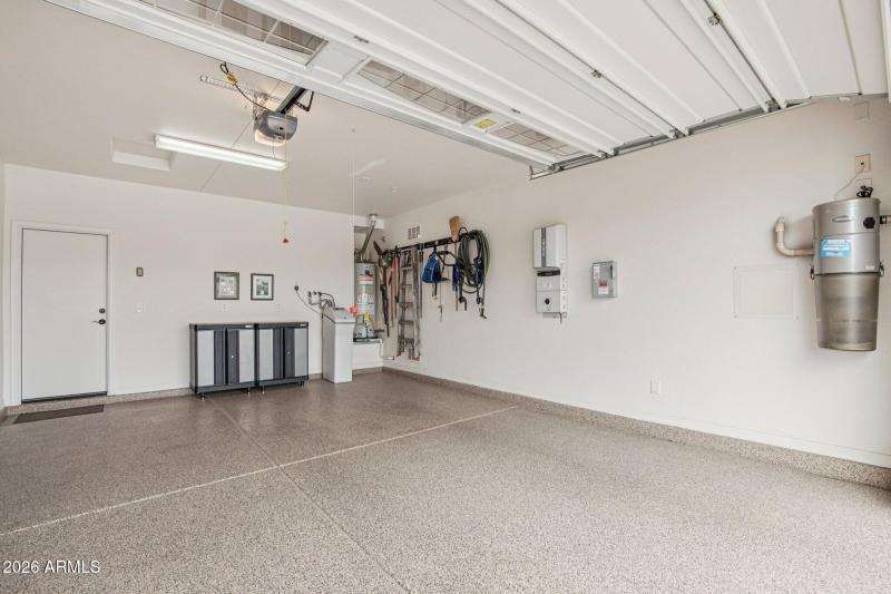 27-web-or-mls-N 129th Ln-S1202-027