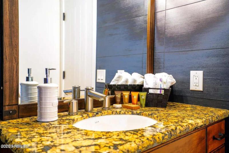 20260212225353615031000000-o