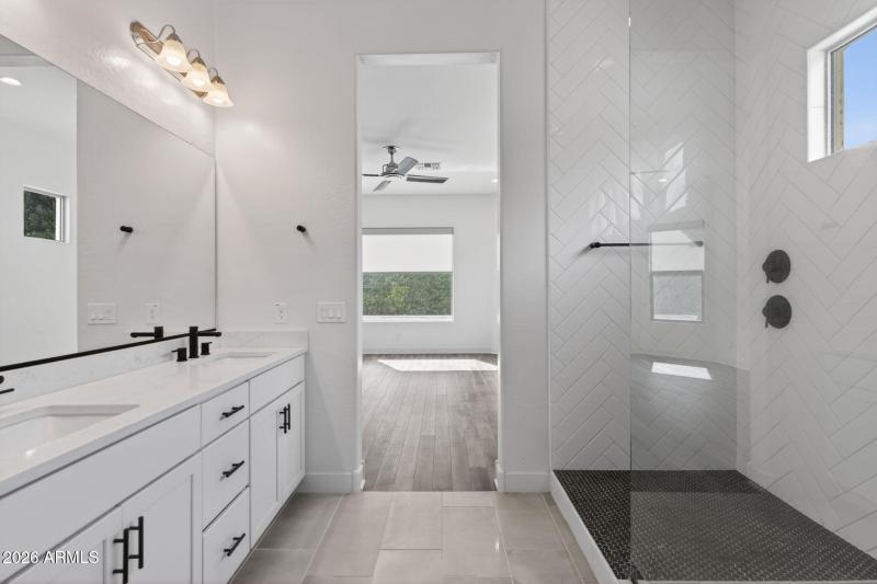 26-web-or-mls-Untitled-26