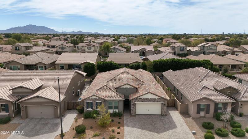 51-web-or-mls-Untitled-51