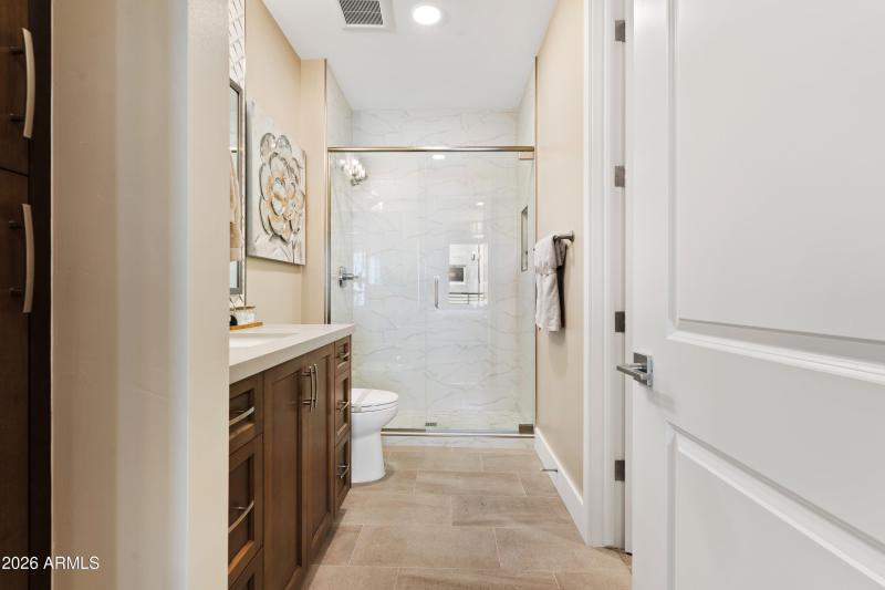 TheLuxeValentino5mb--2