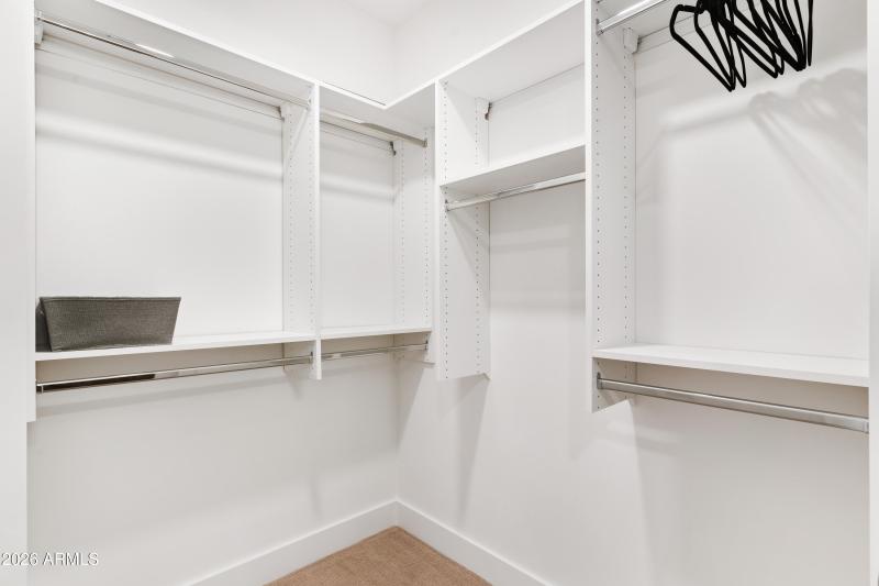 TheLuxeValentino5mb-00561