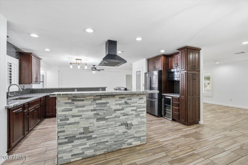 13-4322_W_Monte_Cristo_Ave_Glendale_AZ_8