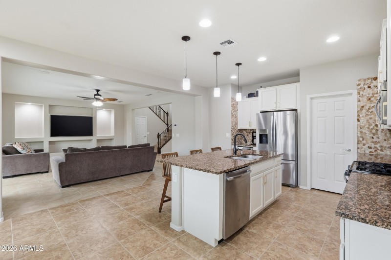 Stainless appliances