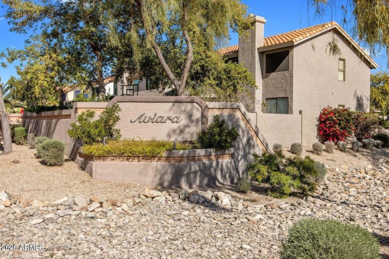 Neighborhood Entrance