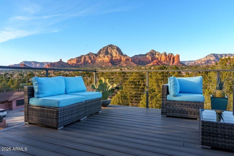 Chimney rock RR Shadows