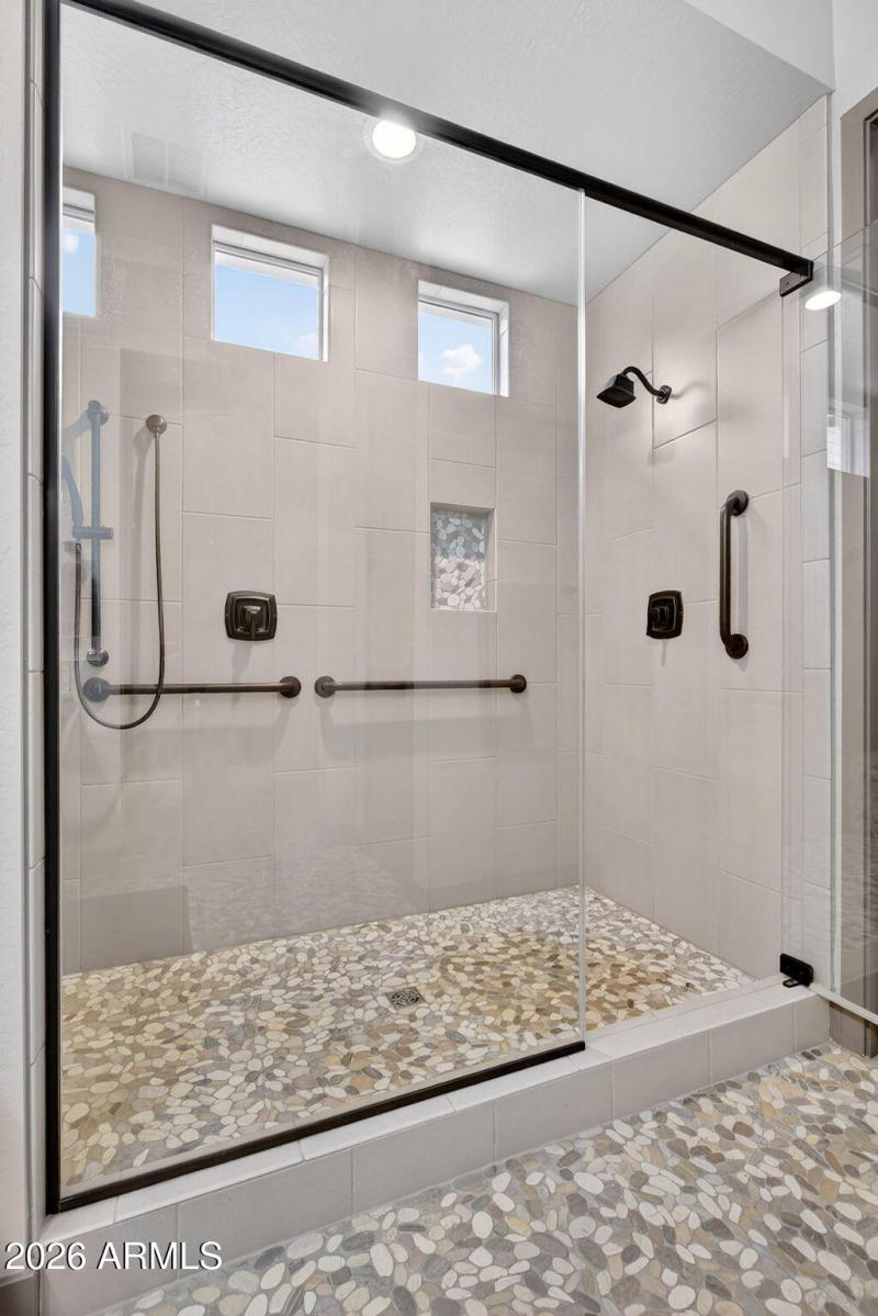 37-web-or-mls-43E Skousen St