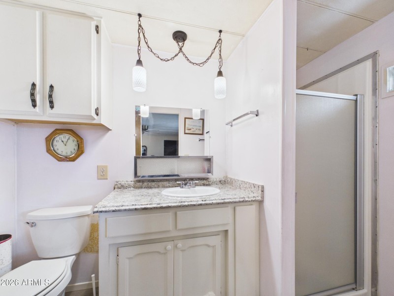 CAM03379G0-PR0179-STILL011