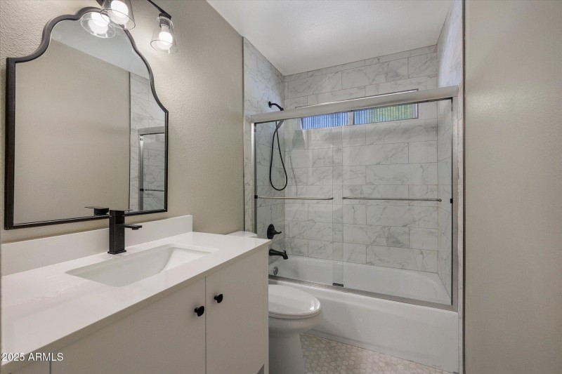 Secondary Upstairs Bath