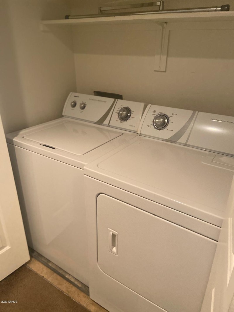 36th Ave laundry area